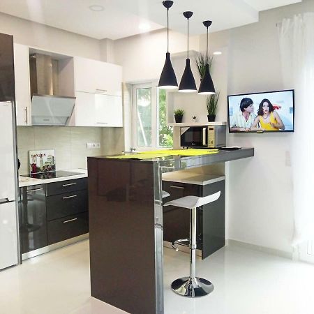 Luxury Apartment Next To The Sea Beach Atena Exterior foto